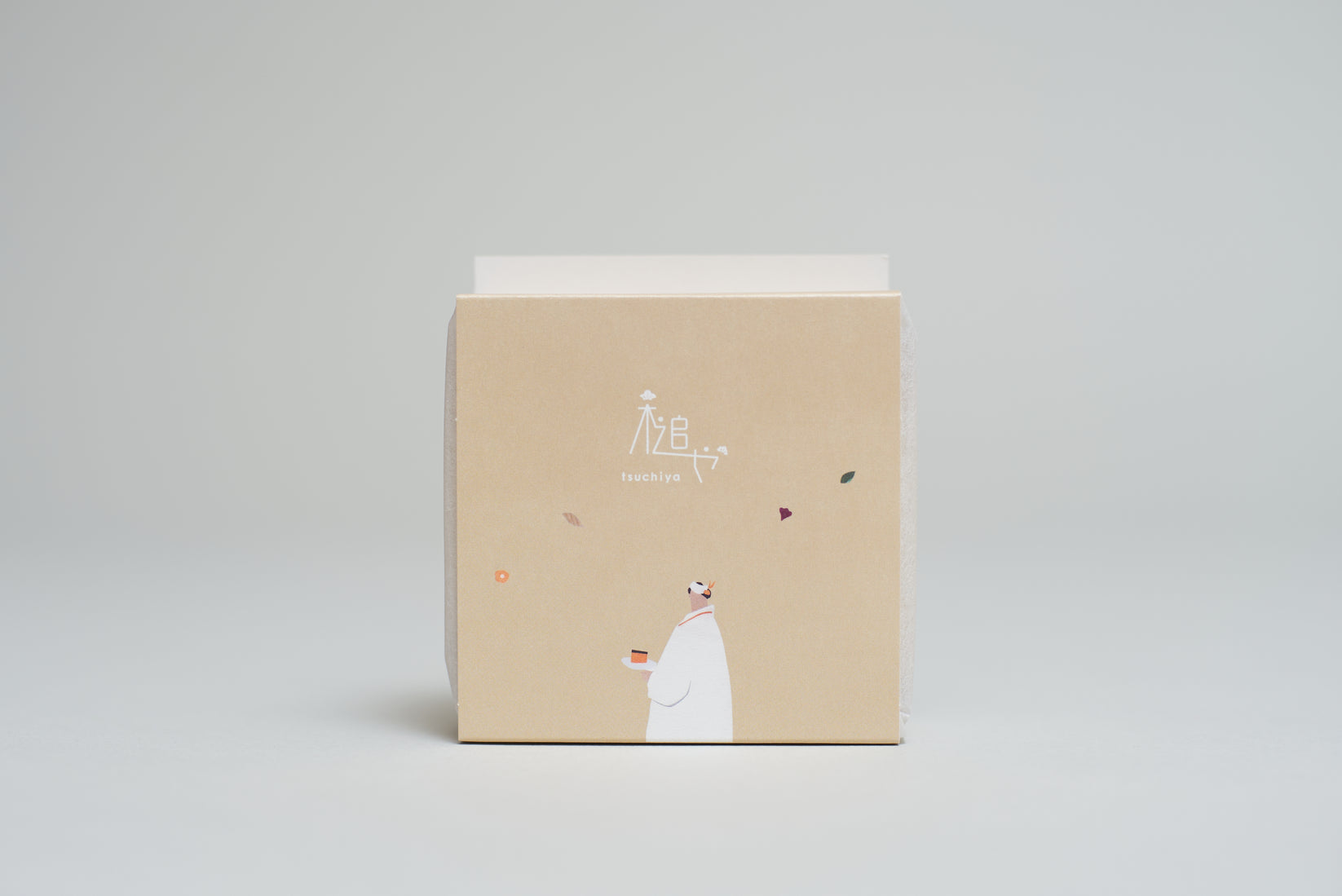 厳選素材で丁寧に焼き上げた 槌やの甲州かすてら